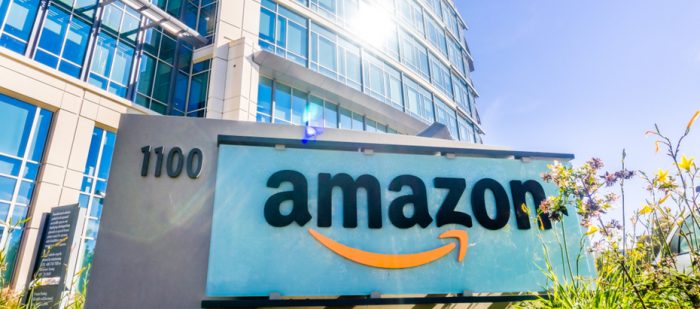 Aandeel Amazon.com: E-commercegigant ziet winst verdrievoudigen