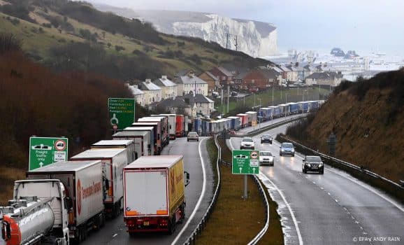 Krant: versoepeling Britse immigratieregels om chauffeurstekort