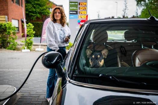 DNB: benzine niet per se duurder door klimaatvoorstel Timmermans