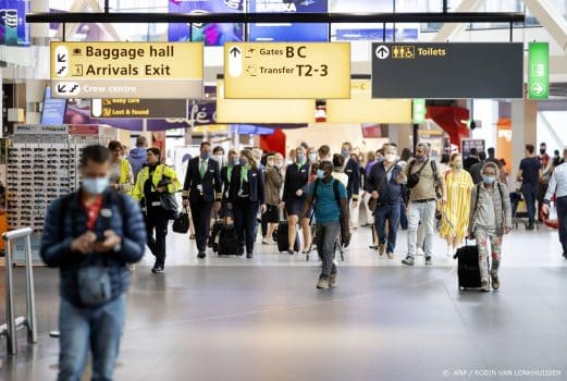 Meer passagiers Schiphol, maar nog lang niet op pre-crisisniveau