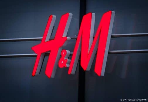 H&M biedt zich aan voor merchandise van popartiesten