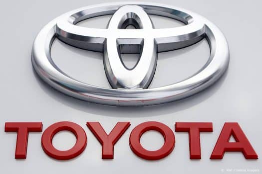 Toyota snijdt opnieuw in productie auto’s