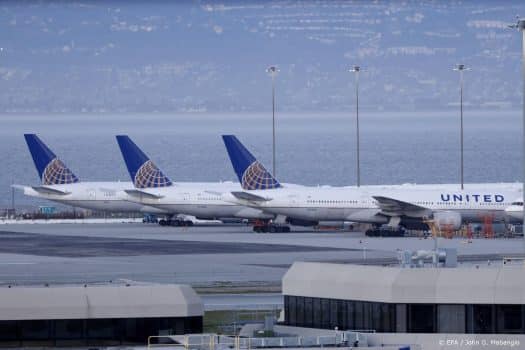 United Airlines ontslaat bijna 600 mensen vanwege weigeren vaccin