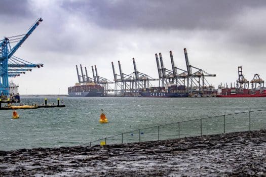 Havenbedrijf Rotterdam onderzoekt import ‘blauwe’ ammoniak
