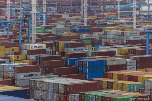 Wereldhandel groeide langzamer in tweede kwartaal