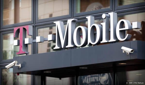 T-Mobile Nederland voor ruim 5 miljard euro naar investeerders