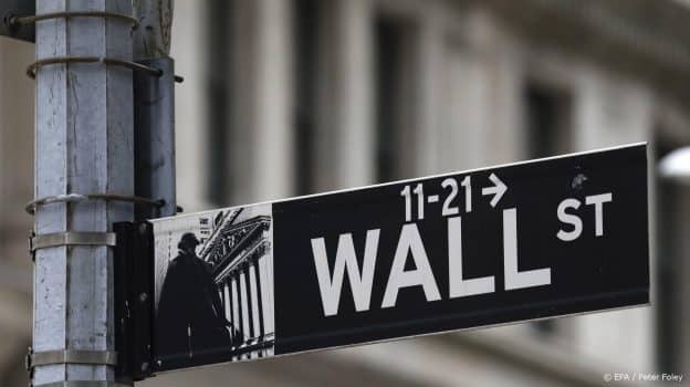 Zwakke winkelverkopen drukken sentiment op Wall Street