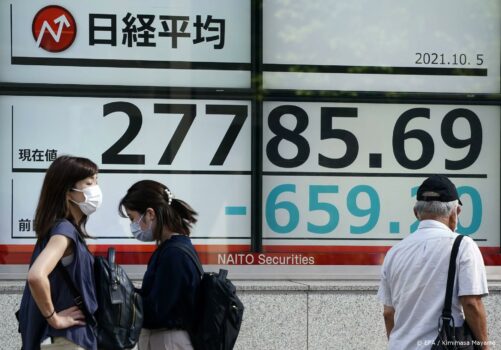 Nikkei staakt winstreeks door koersverliezen techbedrijven