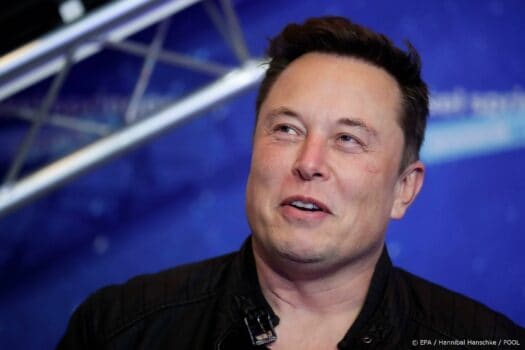 Musk verkocht voor bijna 7 miljard dollar aan Tesla-aandelen