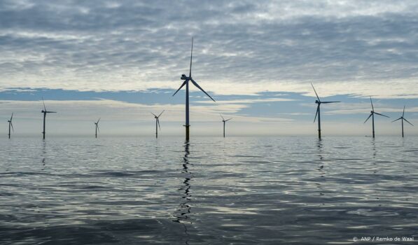 Japans oliebedrijf Inpex koopt belangen in Nederlandse windparken