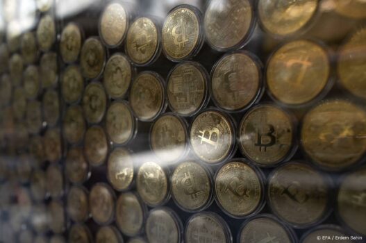Bitcoin wint wat terrein na koersval van afgelopen weekend