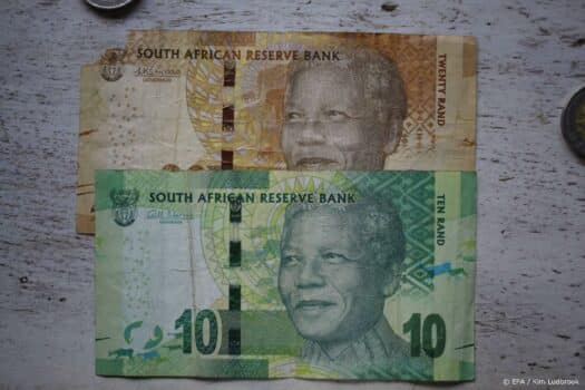 Zuid-Afrikaanse munt flink omlaag door zorgen over coronavariant