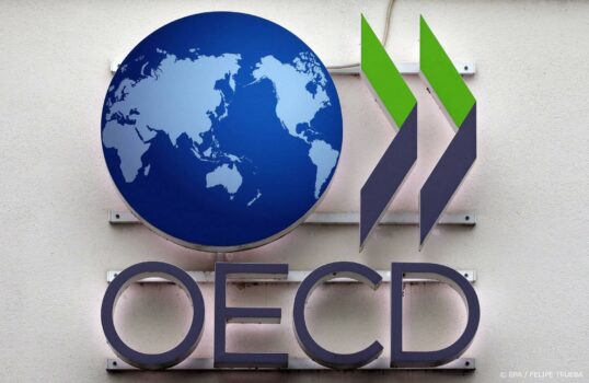 OESO: groei wereldeconomie dit jaar iets zwakker door Omikron