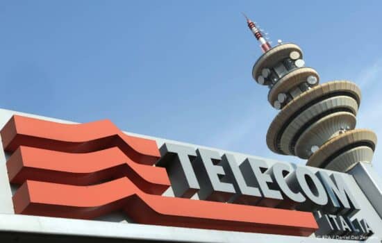 Bloomberg: investeerder KKR wil Telecom Italia overnemen