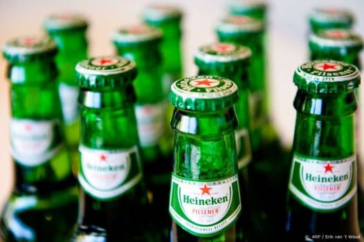 Coronavrees drukt stemming beurzen, Heineken sterkste daler AEX