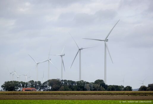 Vattenfall verkoopt deel grootste windpark op land aan ASR