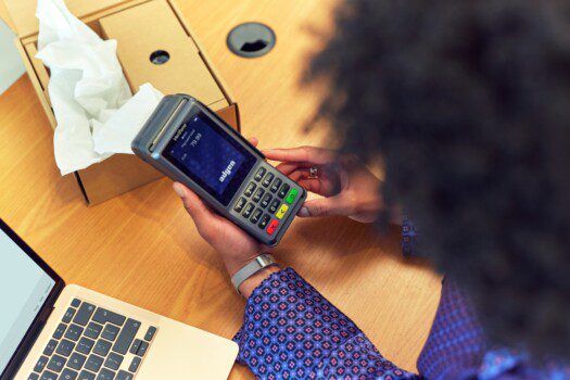 Beursblik: Jefferies verhoogt koersdoel Adyen naar 3.330 euro