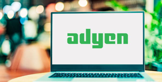 WCM kleiner in Adyen