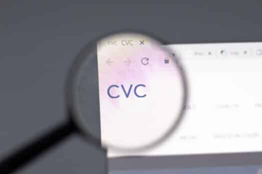 Media: CVC Capital wil meer ophalen met beursgang
